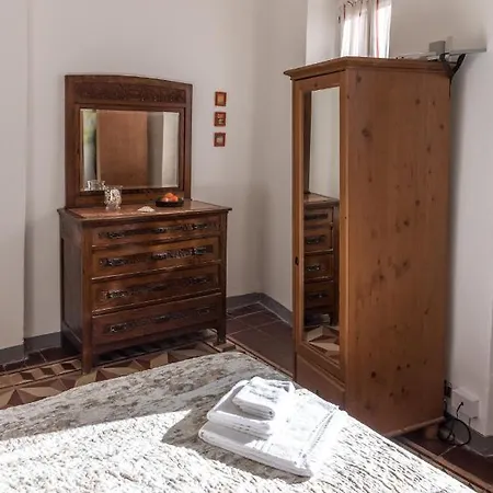 Casa Del Borgo By Arbaspaa